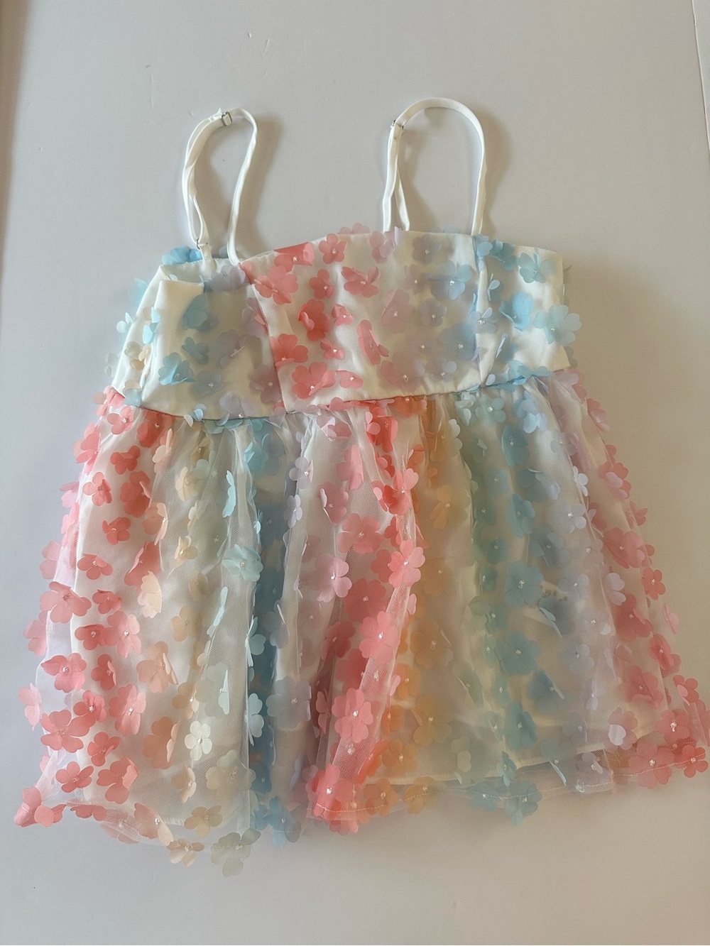 Storia Women’s Whimsical Pastel Rainbow w 3D Flower Appliqués Top, Small, NWT